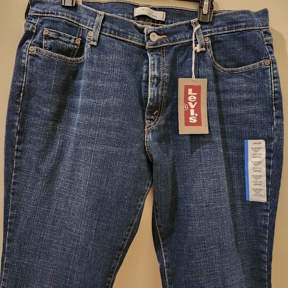 Levi's 515 Bootcut Midrise Medium Wash Jeans Size 16 Short - Picture 3 of 12